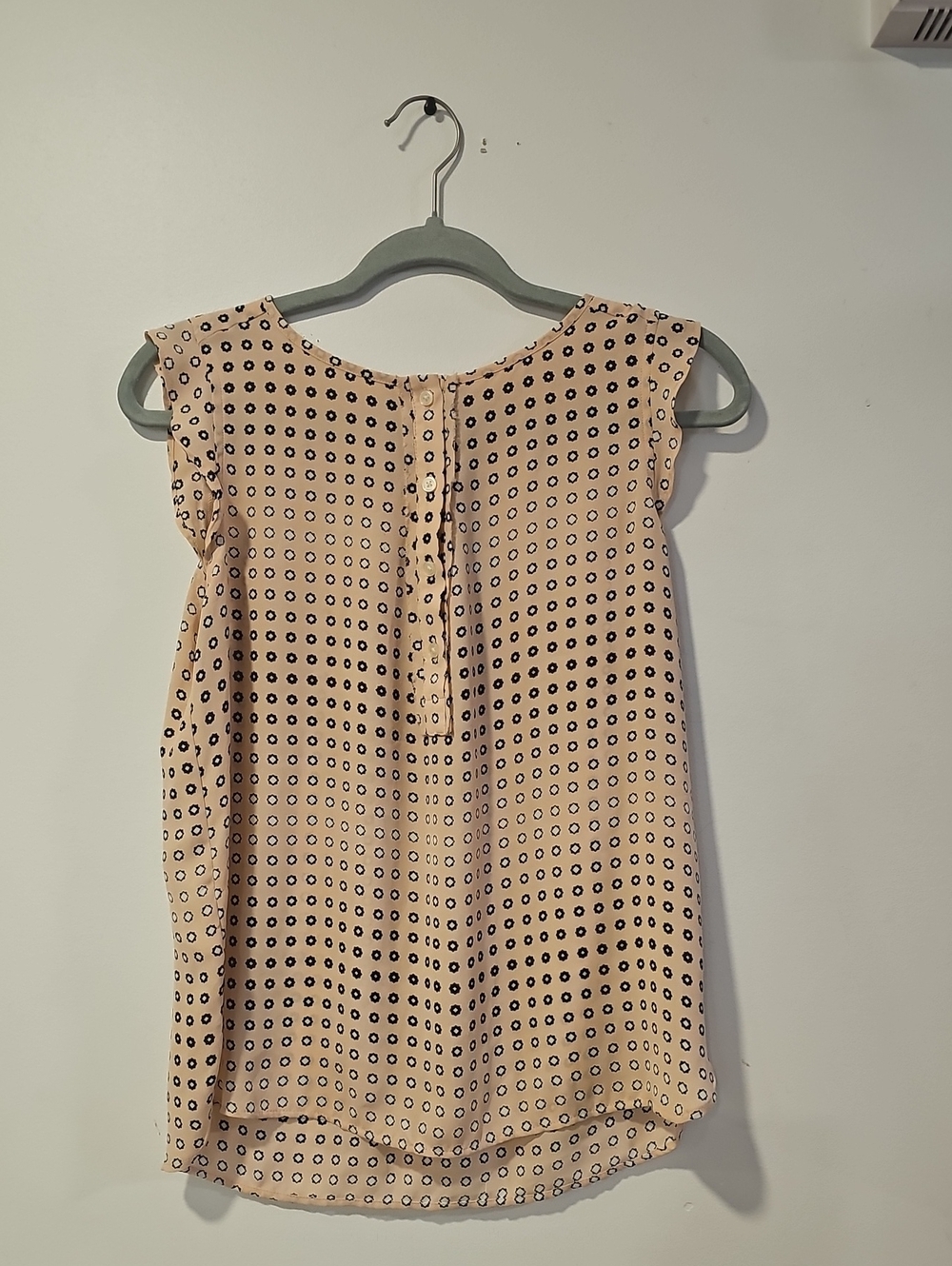 LOFT Peach Blouse with Black Geometric Print